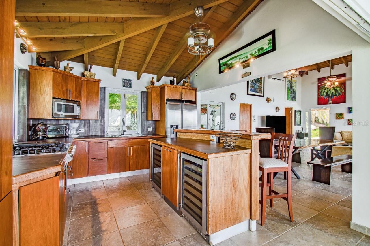 PR9092416 Property Photo