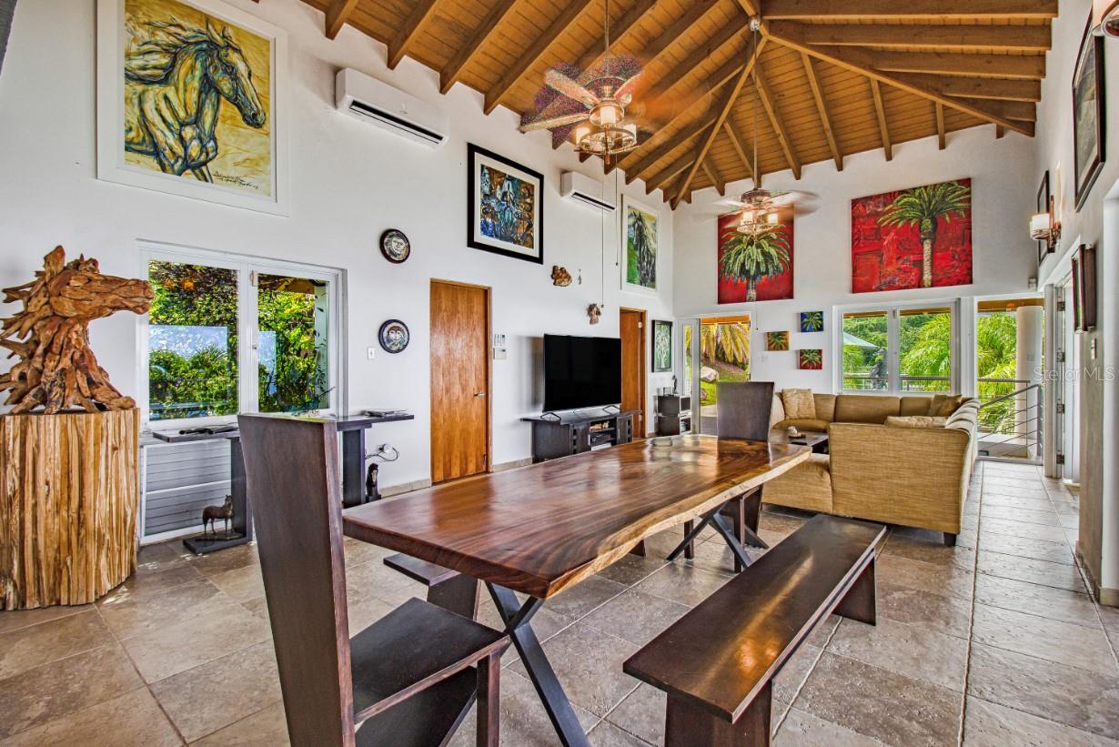 PR9092416 Property Photo