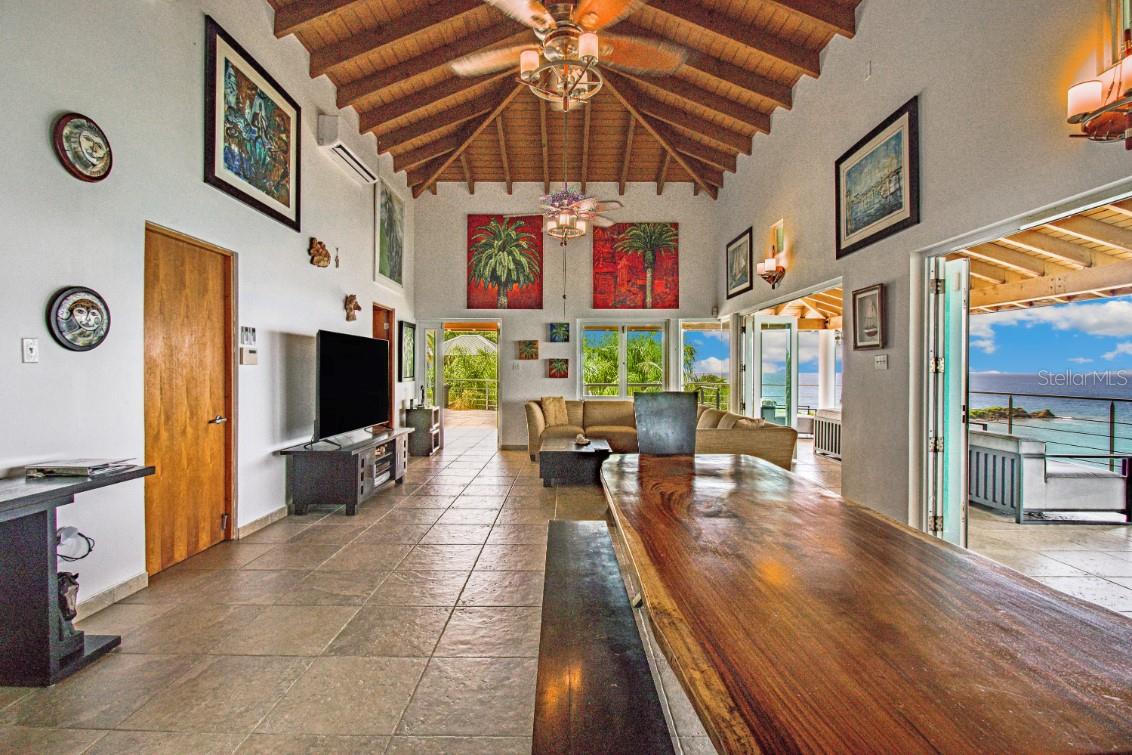 PR9092416 Property Photo