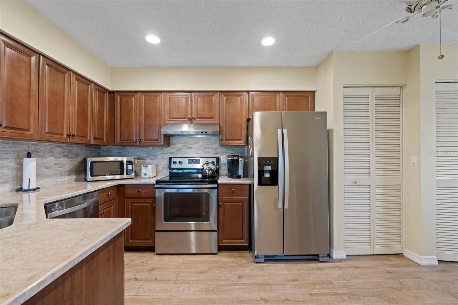 5753 AVISTA DR, SARASOTA, FL, 34243