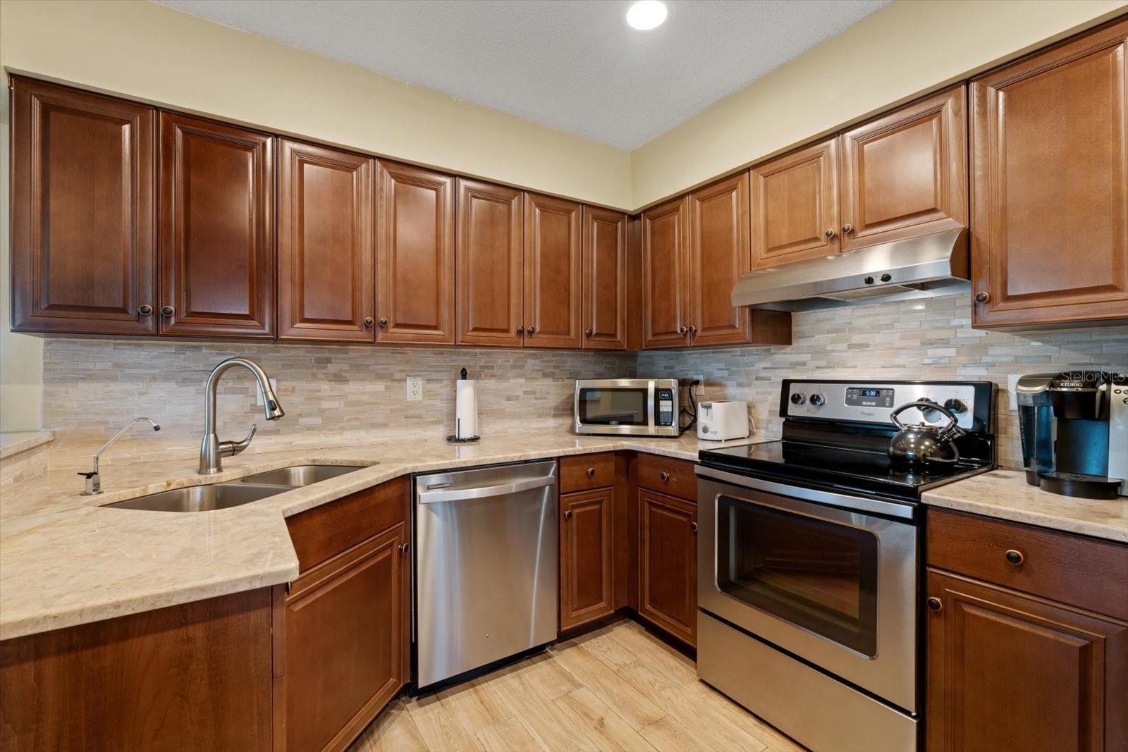 5753 AVISTA DR, SARASOTA, FL, 34243