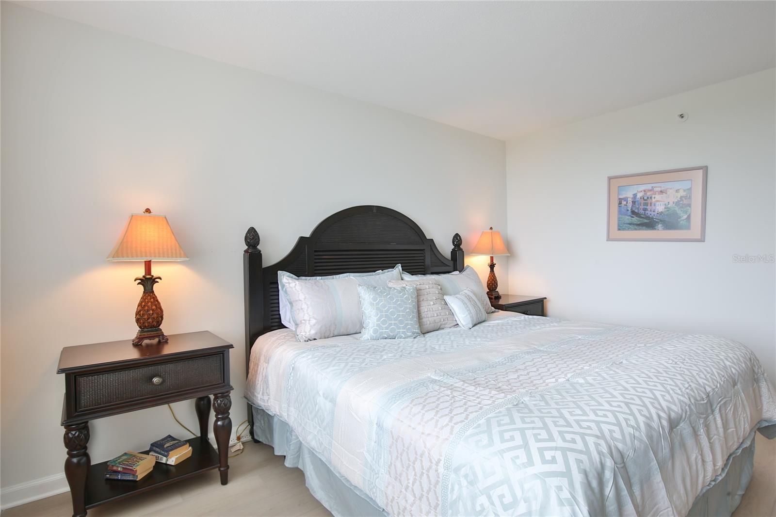 775 LONGBOAT CLUB RD #405, LONGBOAT KEY, FL, 34228