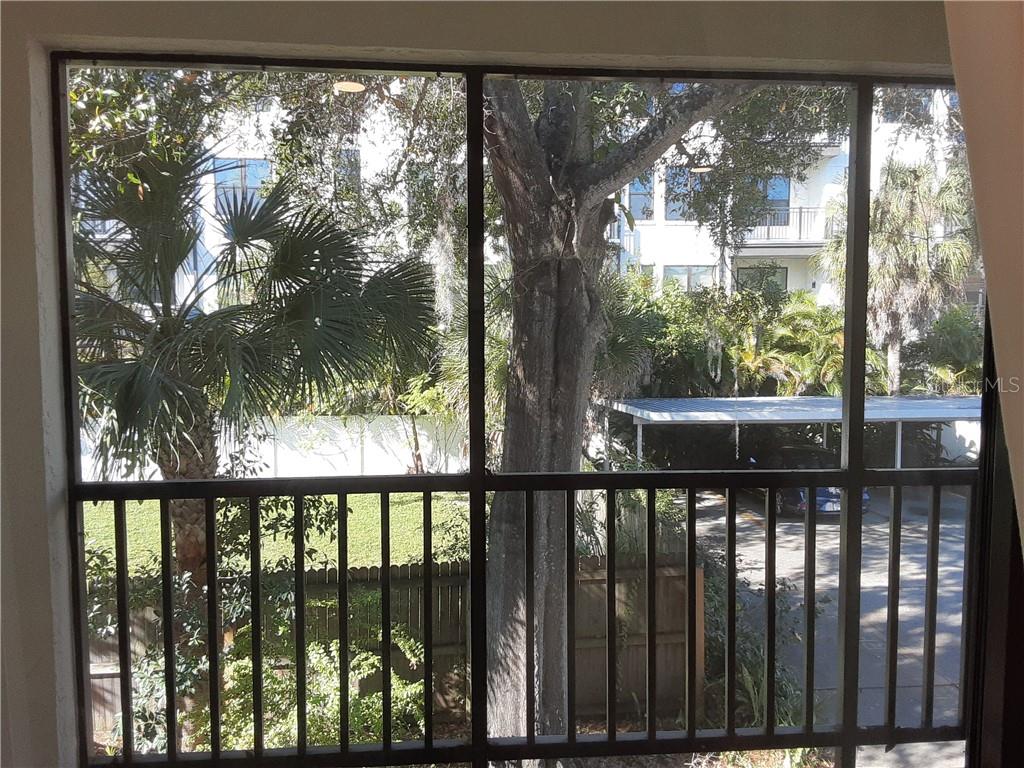 631 N ORANGE AVE #204, SARASOTA, FL, 34236