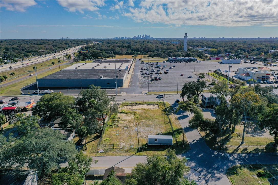 304 E WATERS AVE, TAMPA, FL, 33604