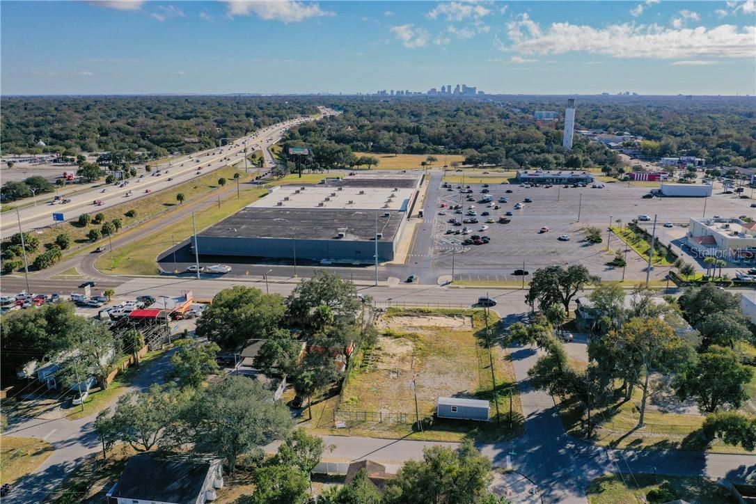 304 E WATERS AVE, TAMPA, FL, 33604