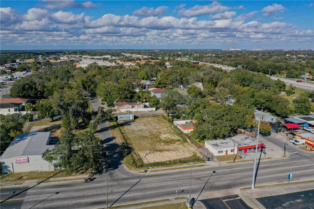 304 E WATERS AVE, TAMPA, FL, 33604