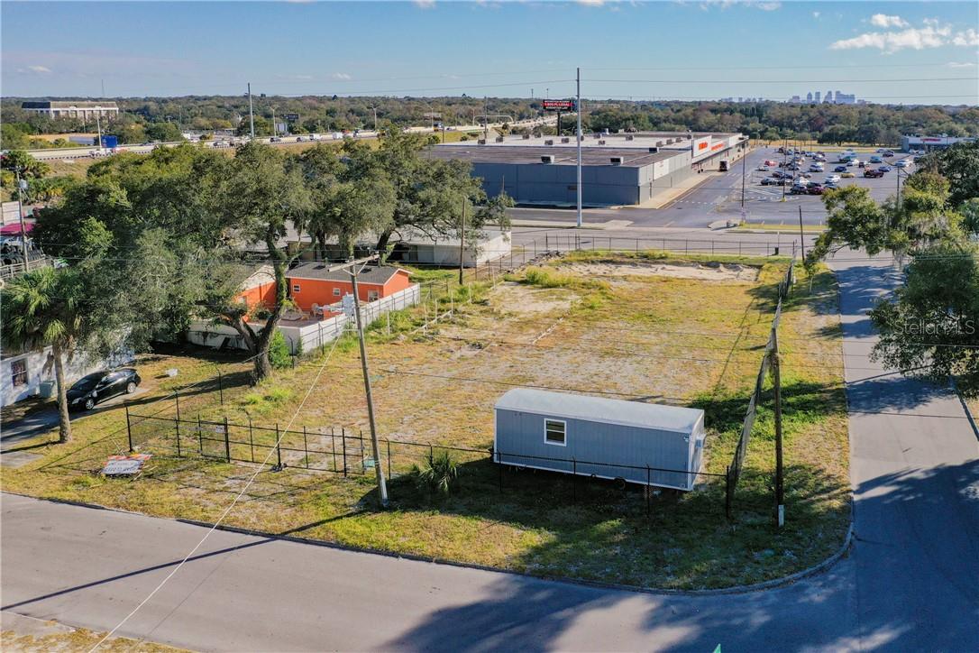 304 E WATERS AVE, TAMPA, FL, 33604