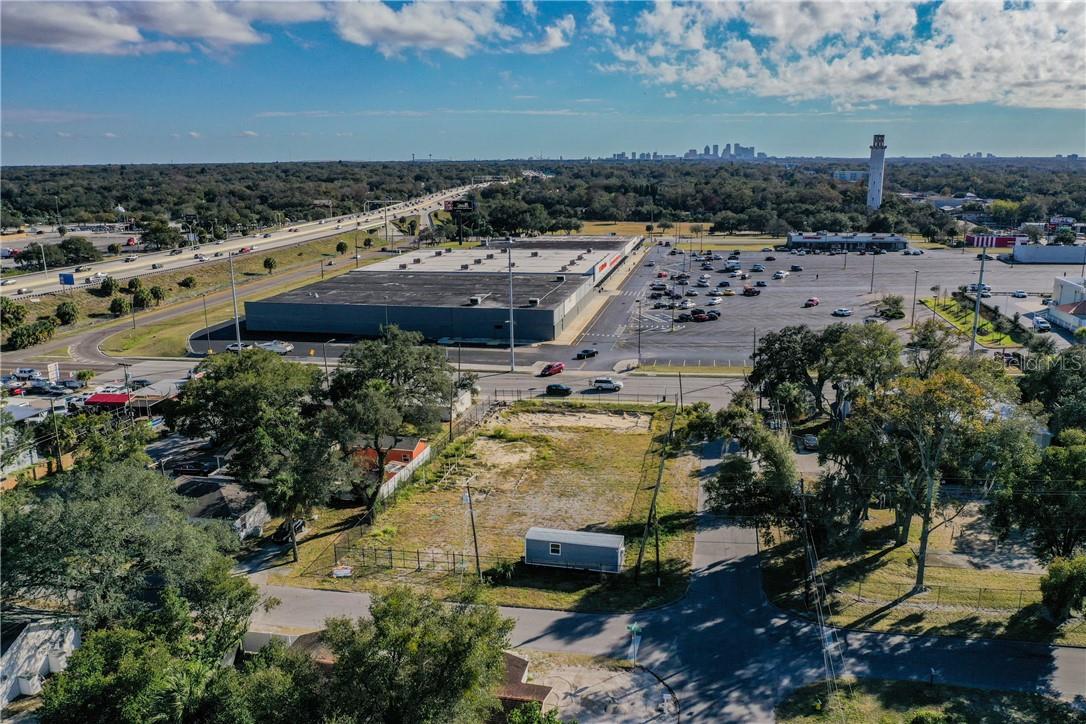 304 E WATERS AVE, TAMPA, FL, 33604