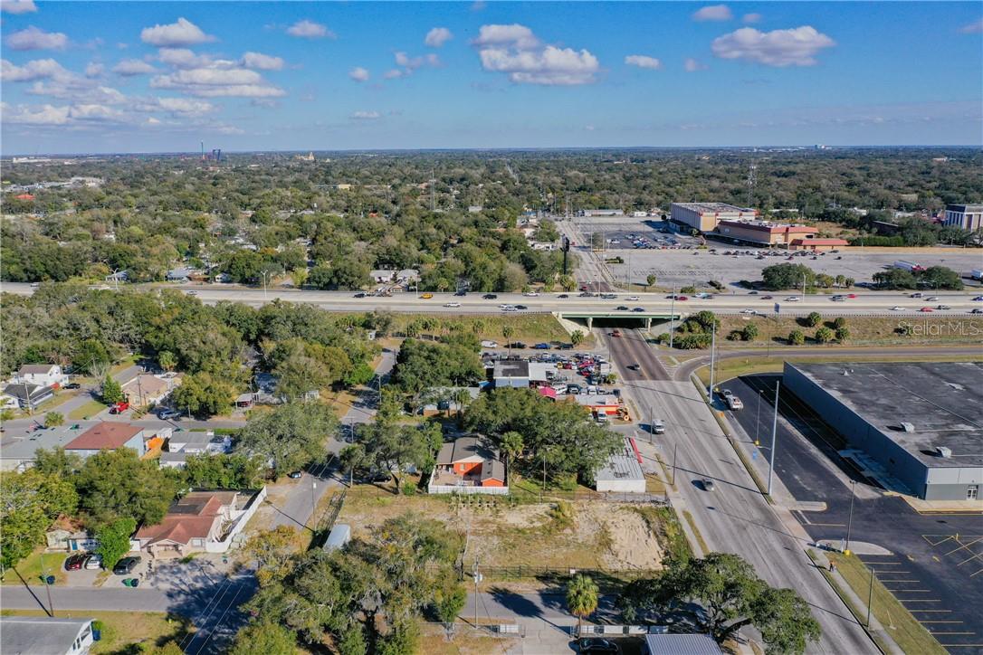 304 E WATERS AVE, TAMPA, FL, 33604