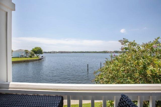 4805 COBIA DR SE #D furnished, ST PETERSBURG, FL, 33705
