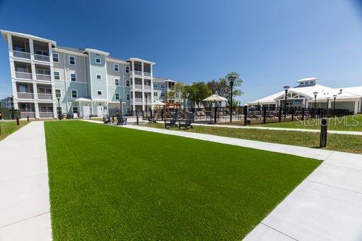 5561 POST OAK BLVD #B2, WESLEY CHAPEL, FL, 33544