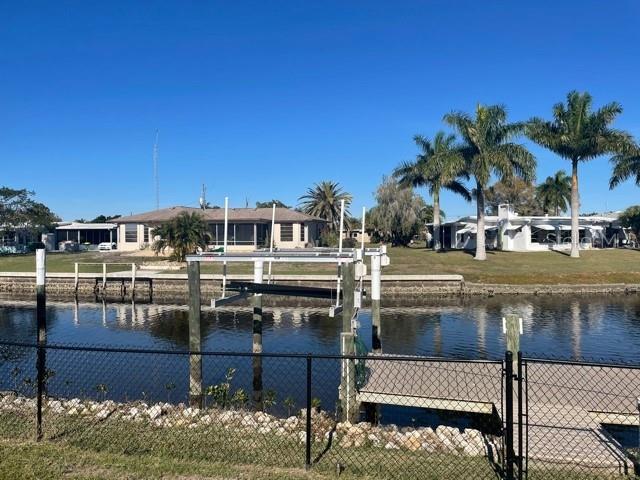 21088 EDGEWATER DR, PORT CHARLOTTE, FL, 33952