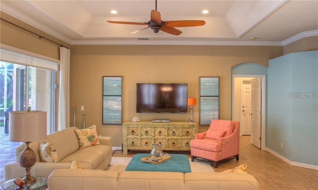 7348 STANHOPE CT, SARASOTA, FL, 34238