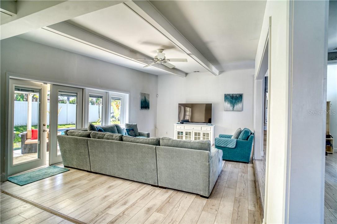 VINA-DEL-MAR SEC 2 ADD, ST PETE BEACH, FL, 33706