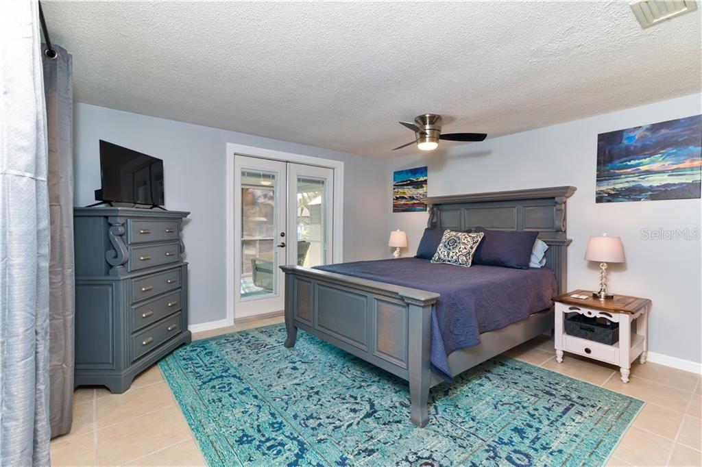 18289 WOLBRETTE CIR, PORT CHARLOTTE, FL, 33948