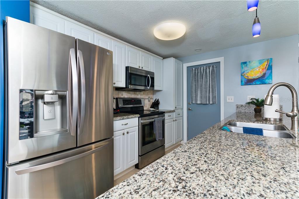 18289 WOLBRETTE CIR, PORT CHARLOTTE, FL, 33948