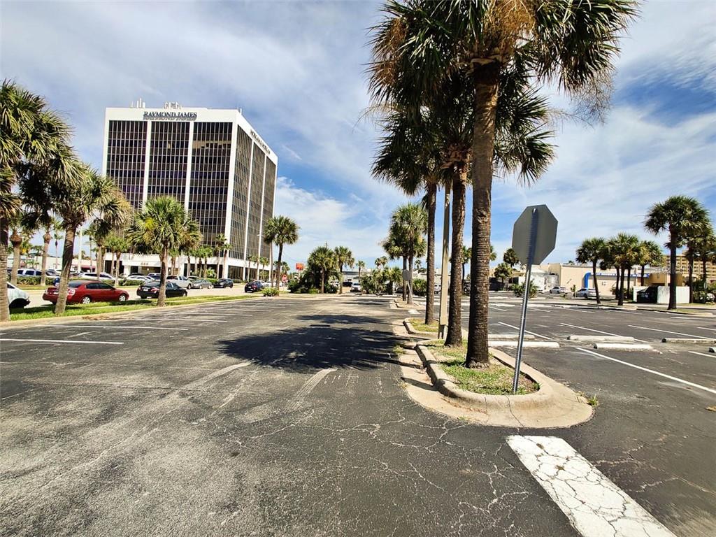 501 N GRANDVIEW AVE #105, DAYTONA BEACH, FL, 32118