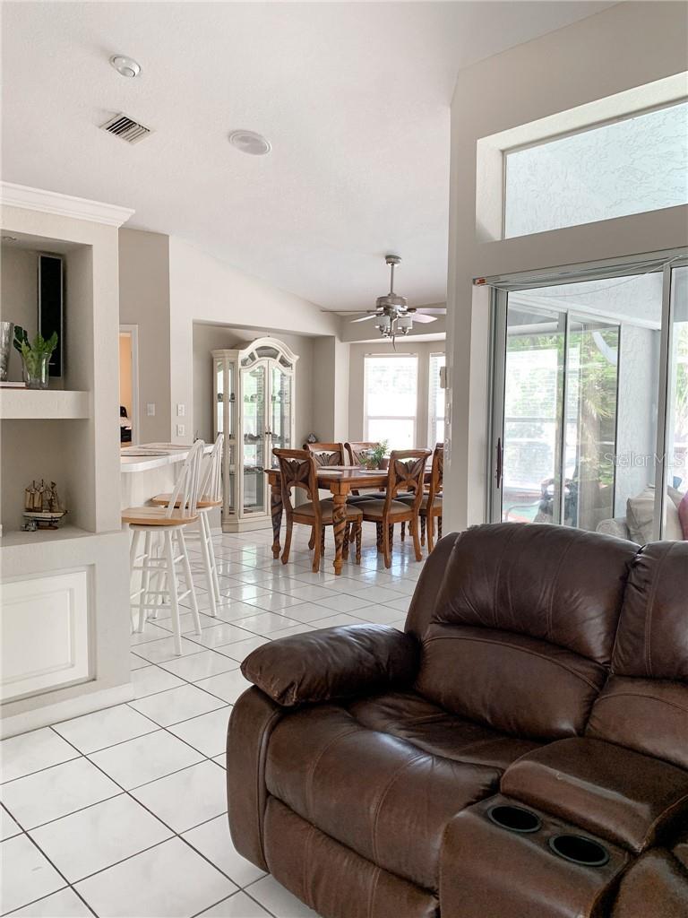 1000 CHEVY CHASE ST, PORT CHARLOTTE, FL, 33948