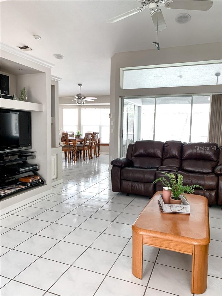 1000 CHEVY CHASE ST, PORT CHARLOTTE, FL, 33948