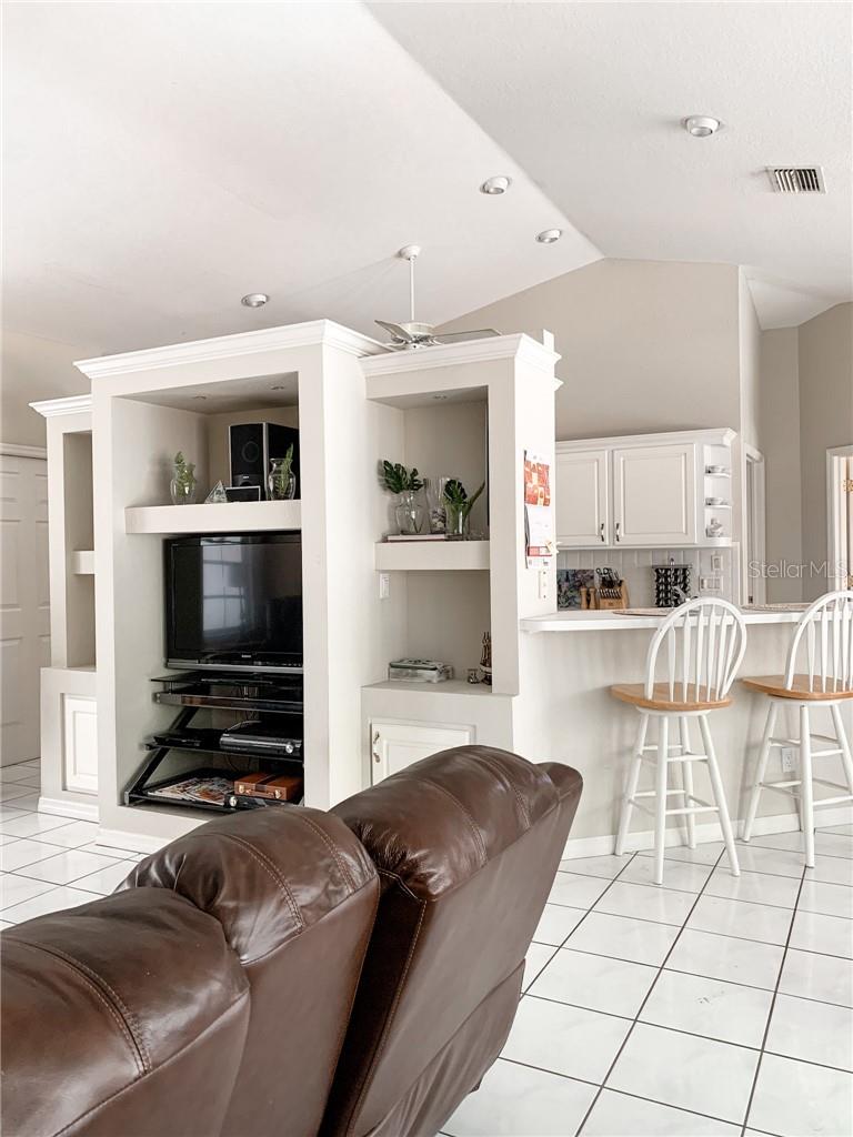 1000 CHEVY CHASE ST, PORT CHARLOTTE, FL, 33948