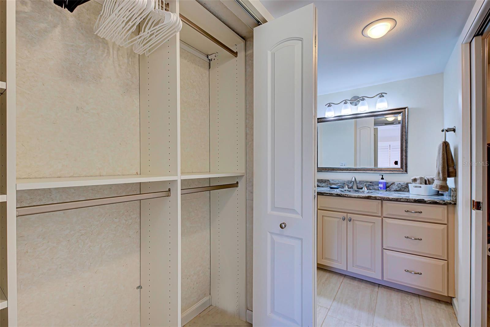 1740 LANDINGS BLVD #39, SARASOTA, FL, 34231