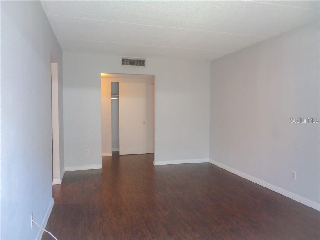 8522 10TH ST N #B, ST PETERSBURG, FL, 33702