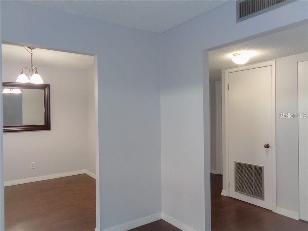 8522 10TH ST N #B, ST PETERSBURG, FL, 33702
