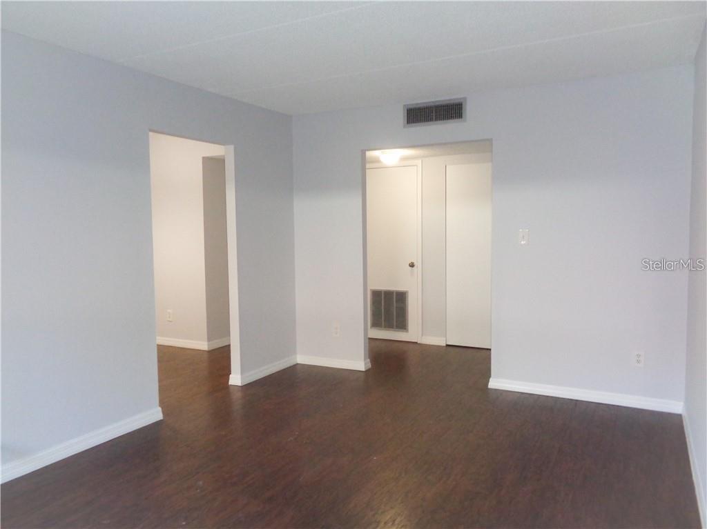 8522 10TH ST N #B, ST PETERSBURG, FL, 33702