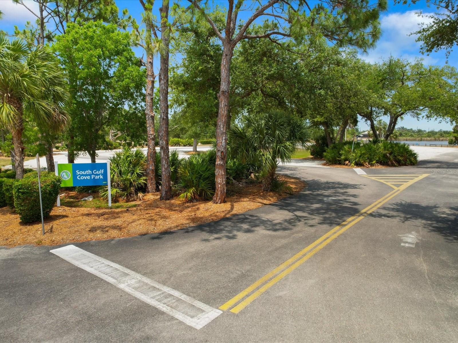 15028 ACORN CIR, PORT CHARLOTTE, FL, 33981