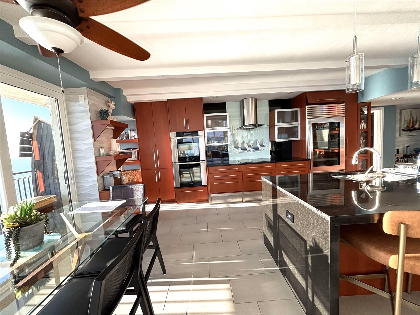 7650 BAYSHORE DR #903, TREASURE ISLAND, FL, 33706