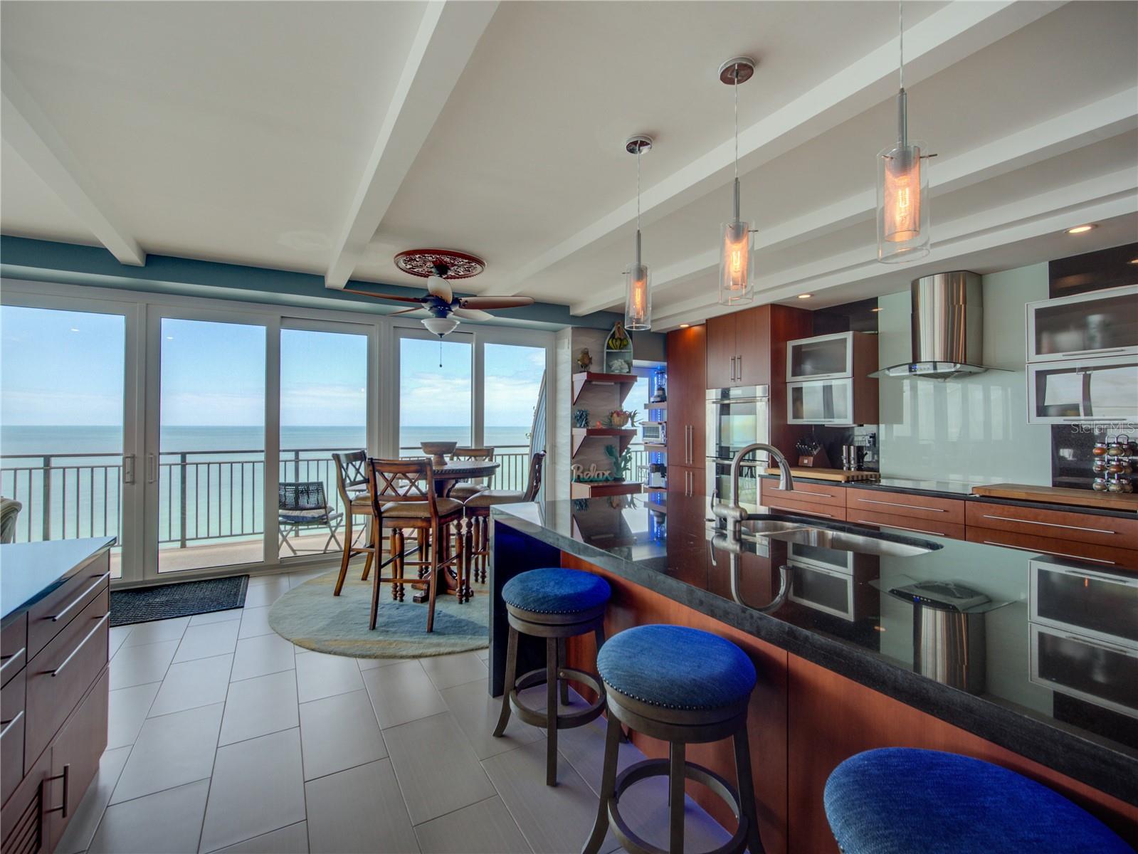7650 BAYSHORE DR #903, TREASURE ISLAND, FL, 33706