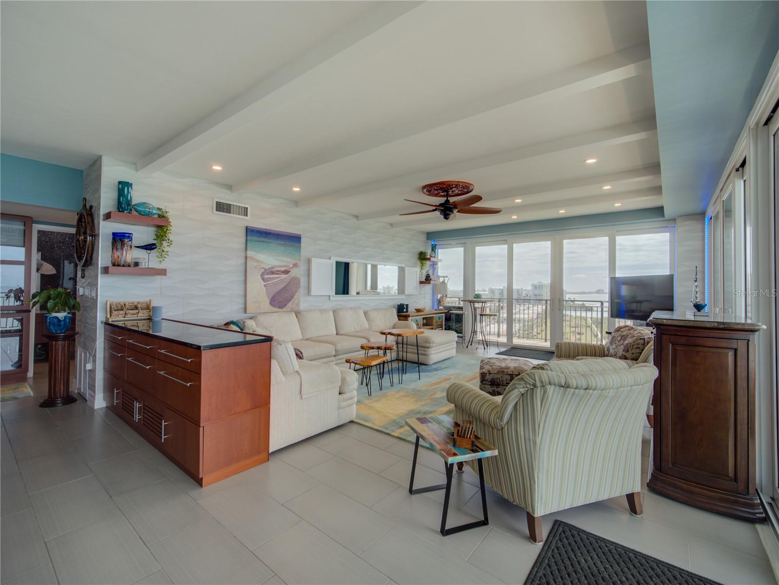 7650 BAYSHORE DR #903, TREASURE ISLAND, FL, 33706