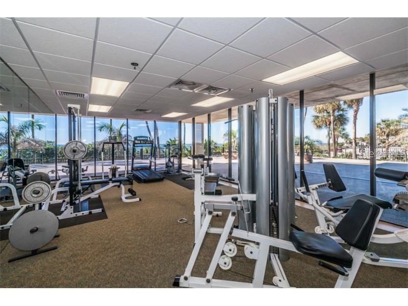 7650 BAYSHORE DR #903, TREASURE ISLAND, FL, 33706