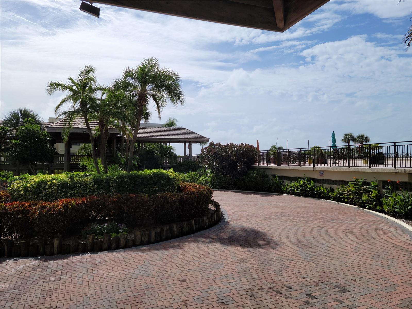 7650 BAYSHORE DR #903, TREASURE ISLAND, FL, 33706