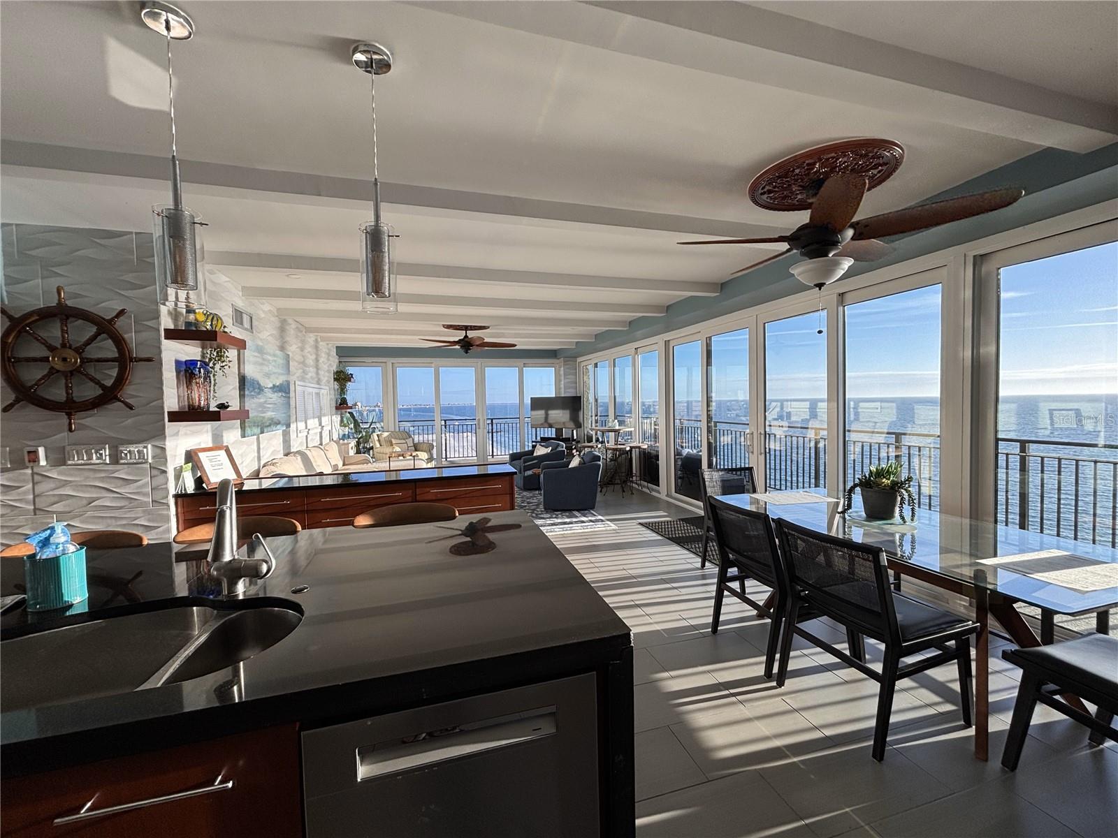 7650 BAYSHORE DR #903, TREASURE ISLAND, FL, 33706