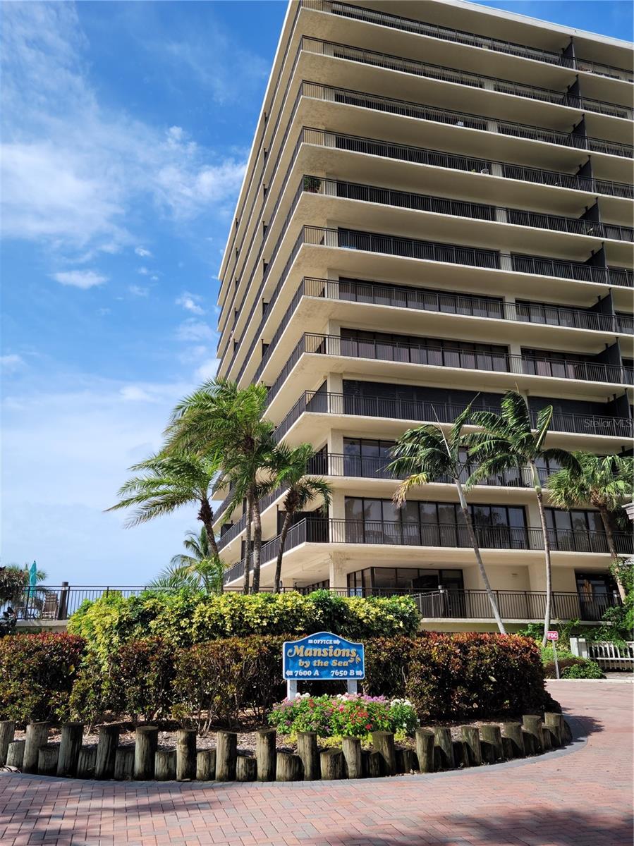 7650 BAYSHORE DR #903, TREASURE ISLAND, FL, 33706