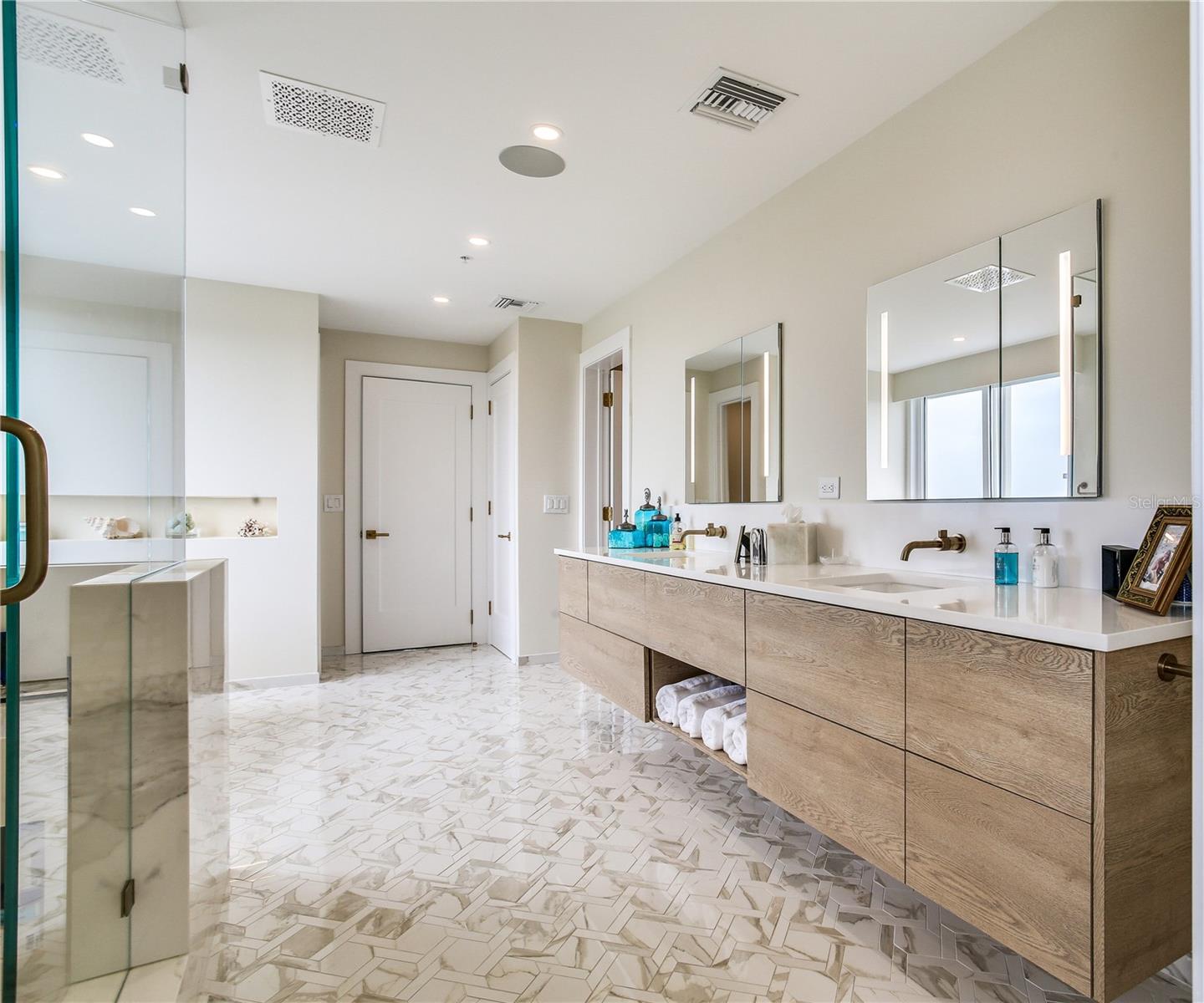 3435 BAYSHORE BLVD #2100P, TAMPA, FL, 33629