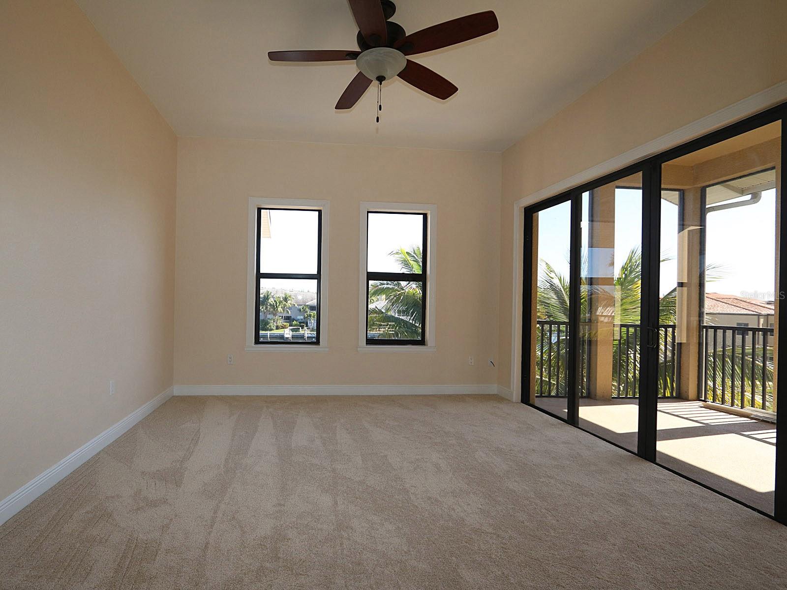 3308 PURPLE MARTIN DR #136, PUNTA GORDA, FL, 33950