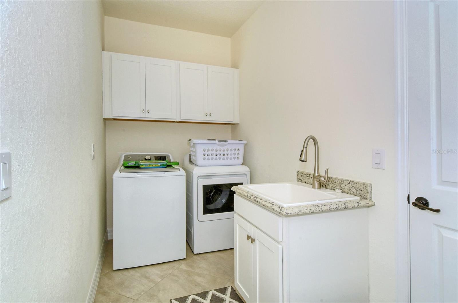 6026 BRANDON RUN, LAKEWOOD RANCH, FL, 34211