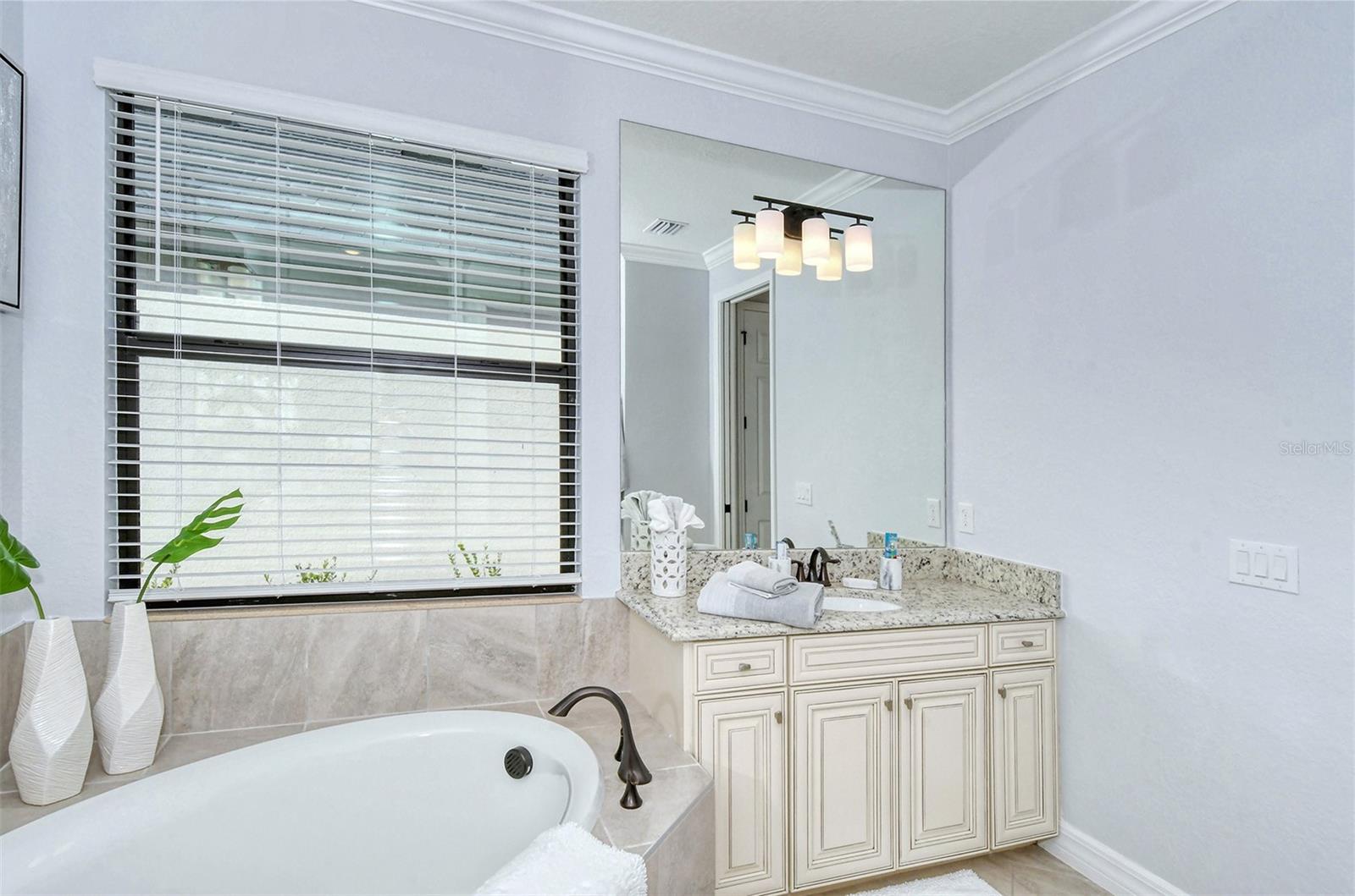 6026 BRANDON RUN, LAKEWOOD RANCH, FL, 34211