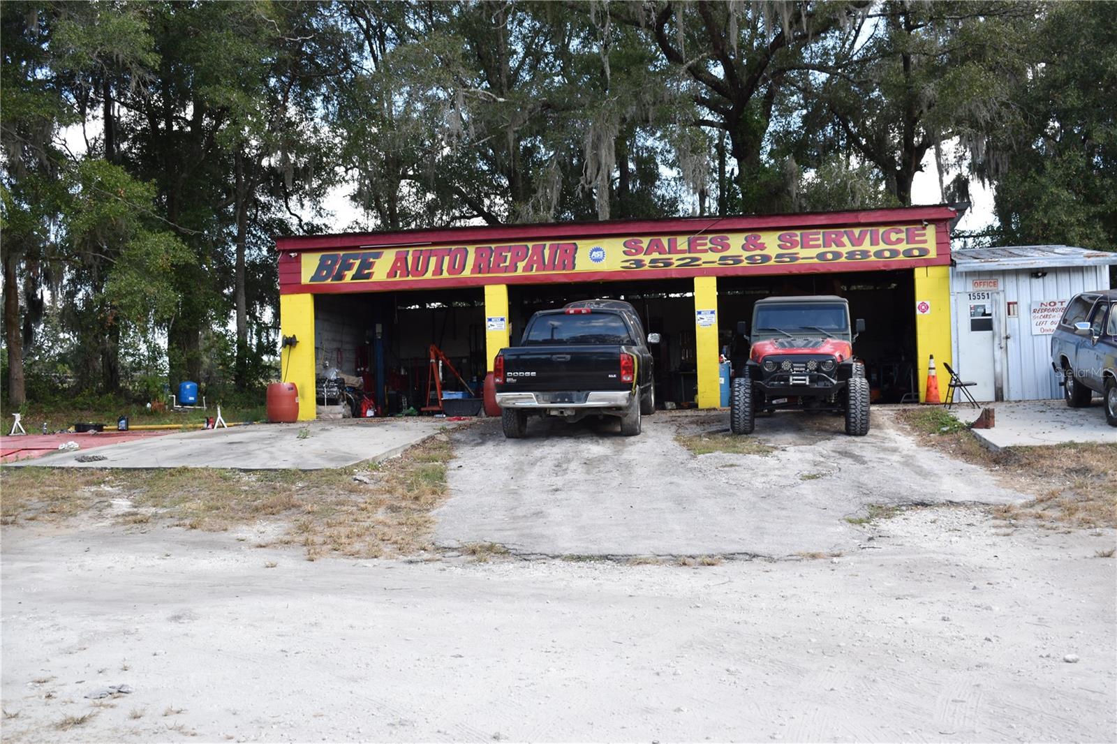 15551 N US HIGHWAY 301, CITRA, FL, 32113