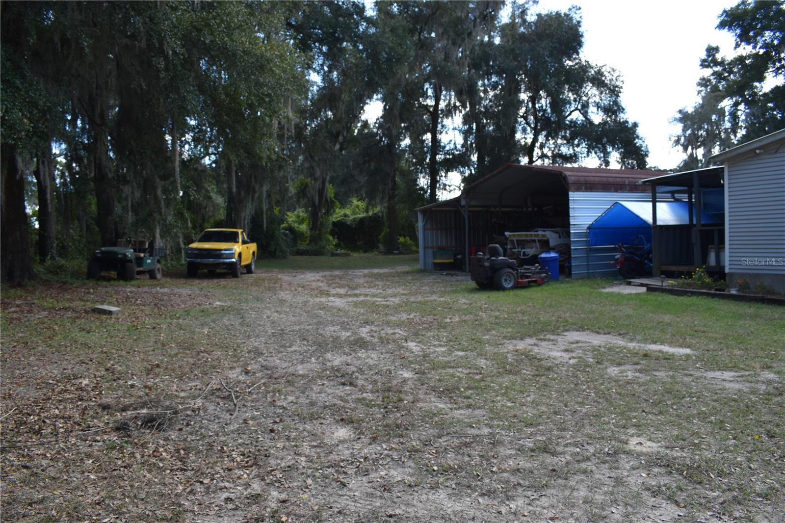 15551 N US HIGHWAY 301, CITRA, FL, 32113