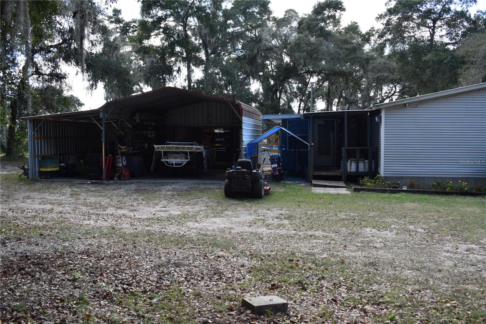 15551 N US HIGHWAY 301, CITRA, FL, 32113