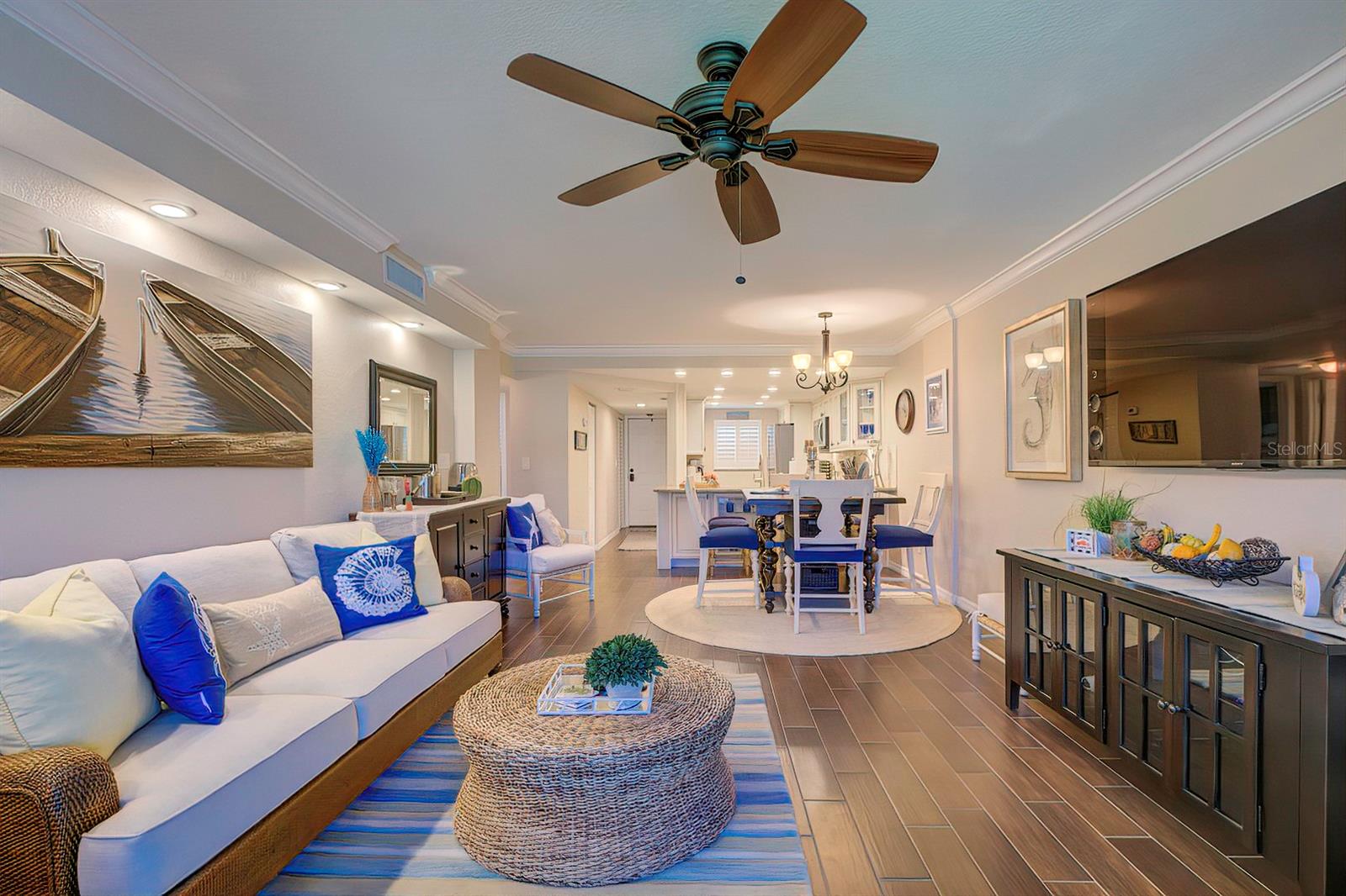 17580 GULF BLVD #304, REDINGTON SHORES, FL, 33708