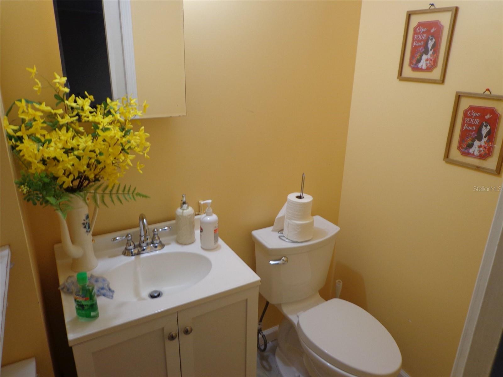 1904 W WATERS AVE, TAMPA, FL, 33603