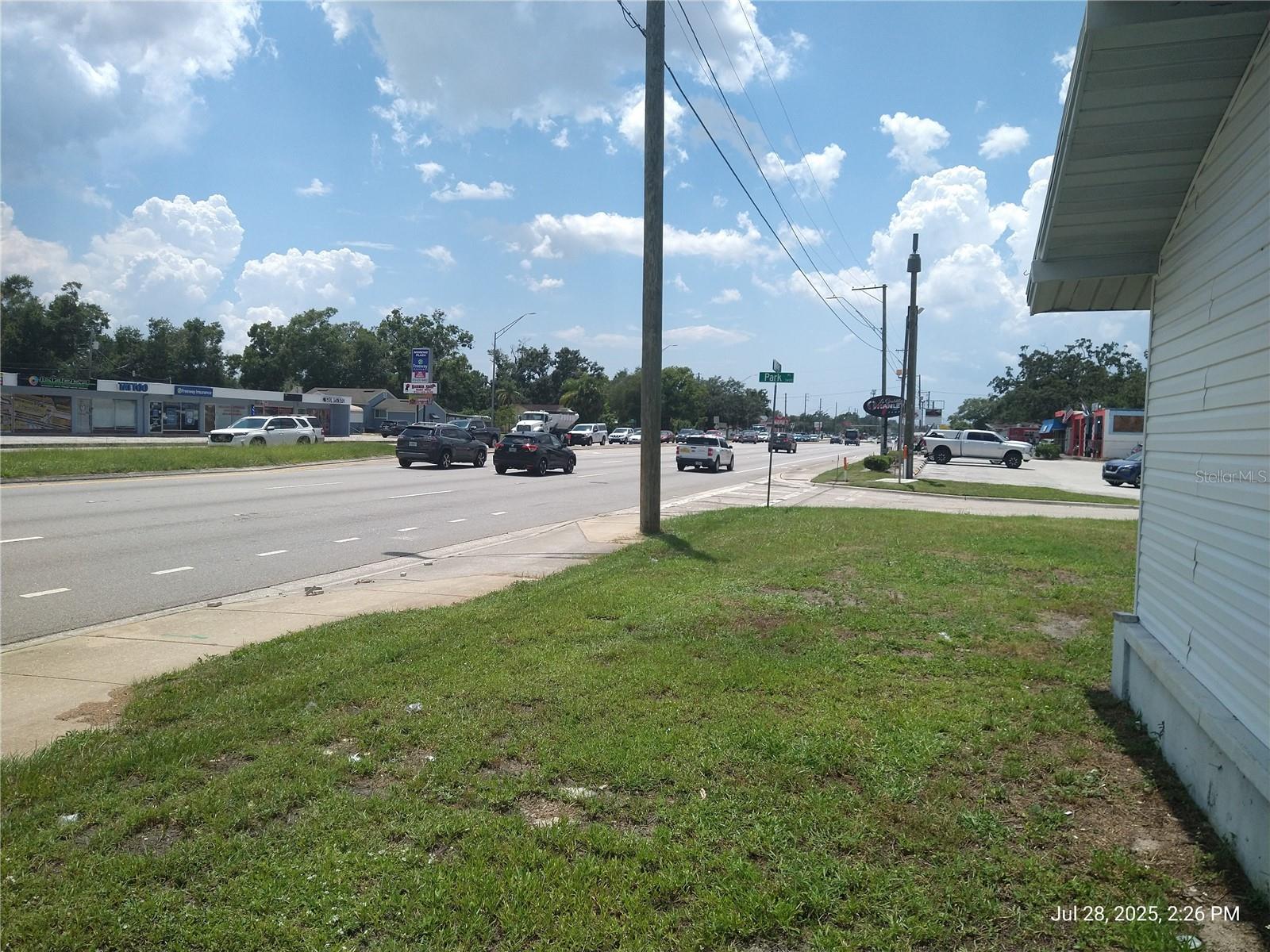 909 and 911 WEST HILLSBOROUGH AVE, TAMPA, FL, 33604