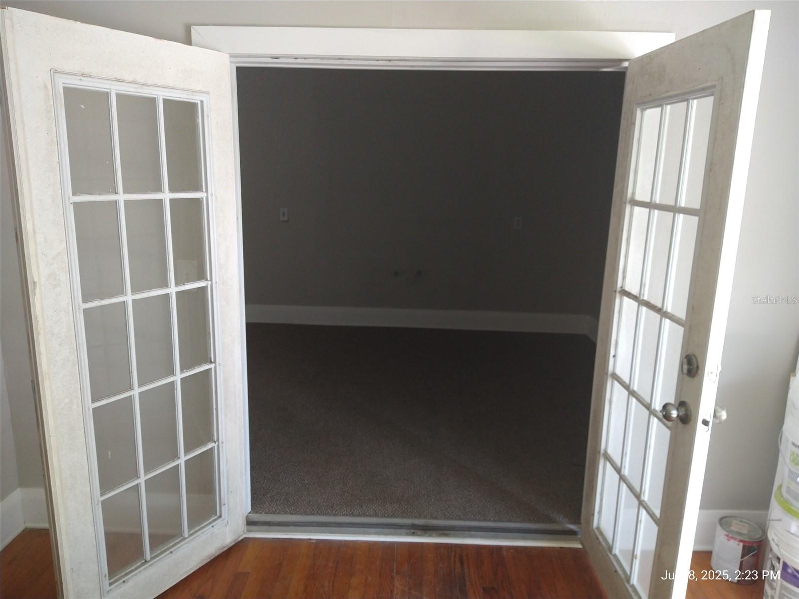 909 and 911 WEST HILLSBOROUGH AVE, TAMPA, FL, 33604