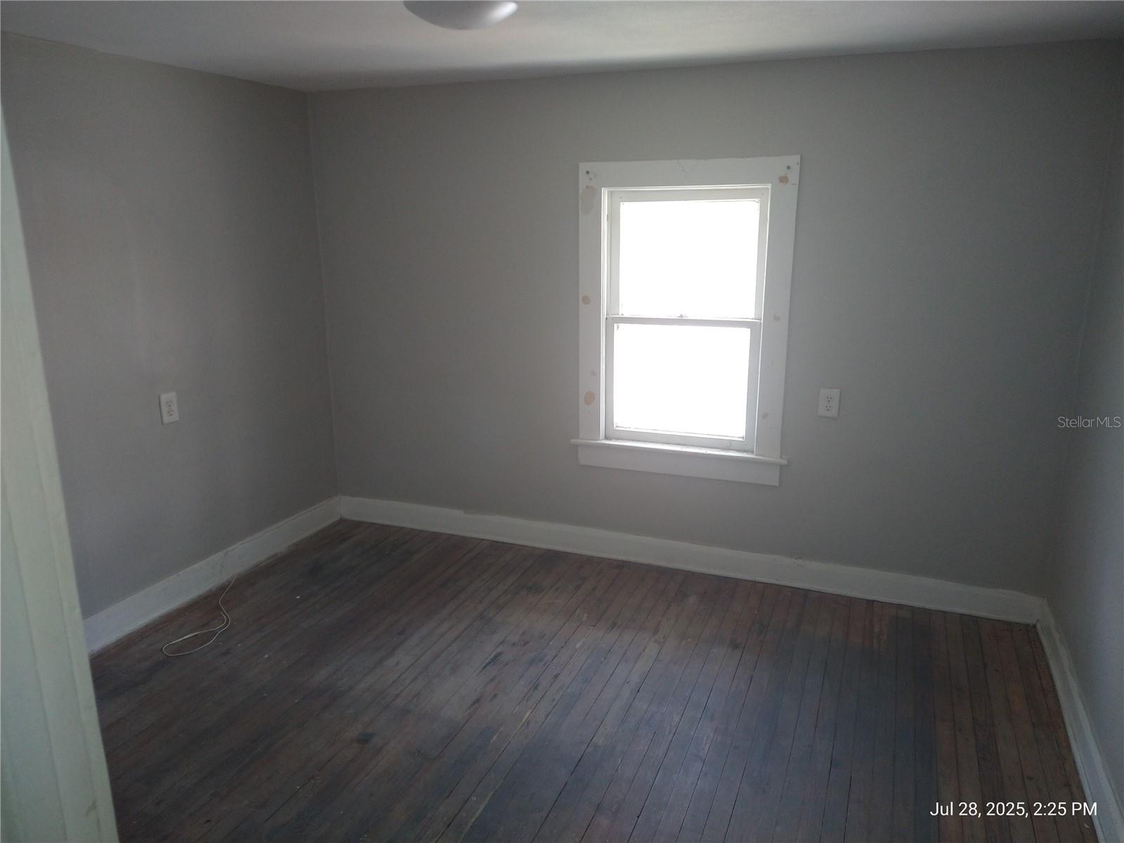 909 and 911 WEST HILLSBOROUGH AVE, TAMPA, FL, 33604