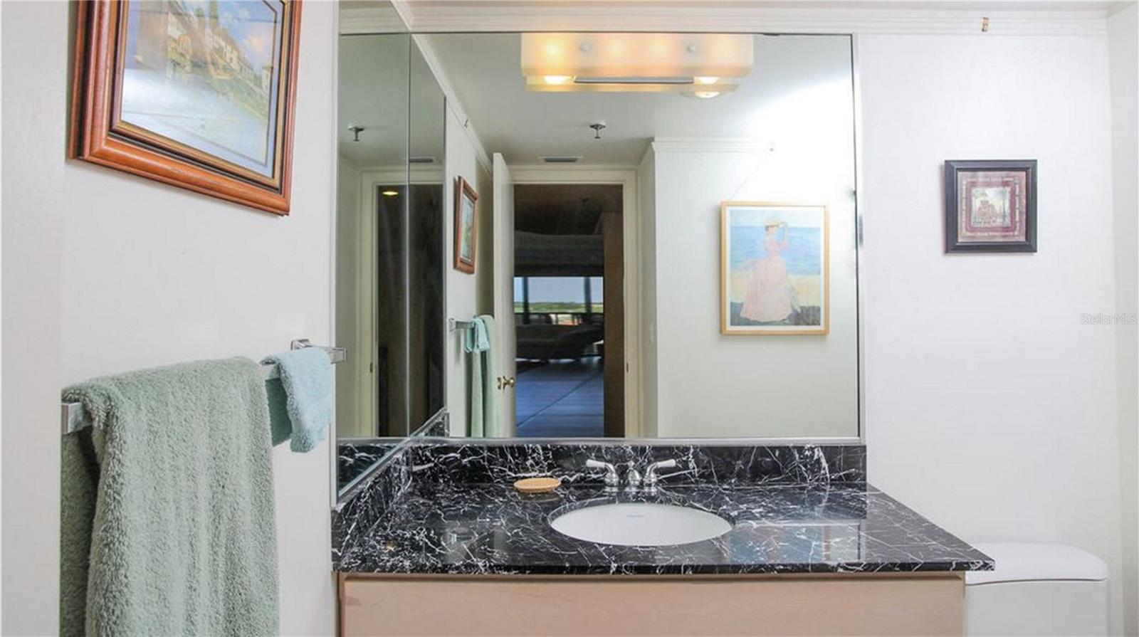 1001 BENJAMIN FRANKLIN DR #506, SARASOTA, FL, 34236