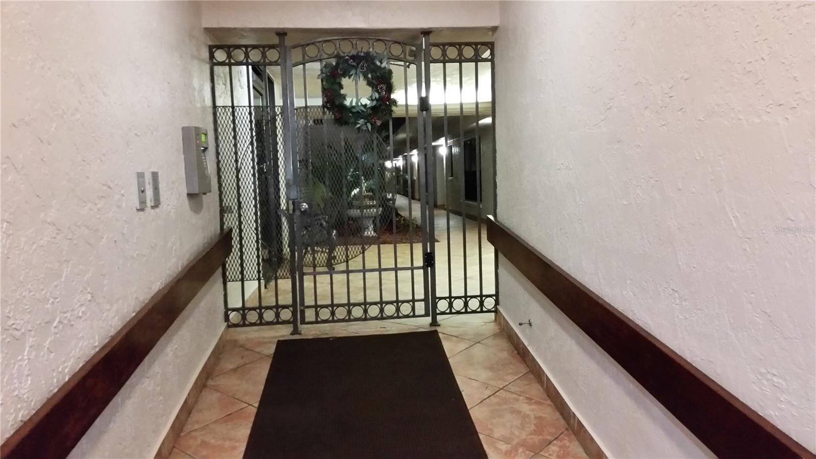1001 BENJAMIN FRANKLIN DR #506, SARASOTA, FL, 34236